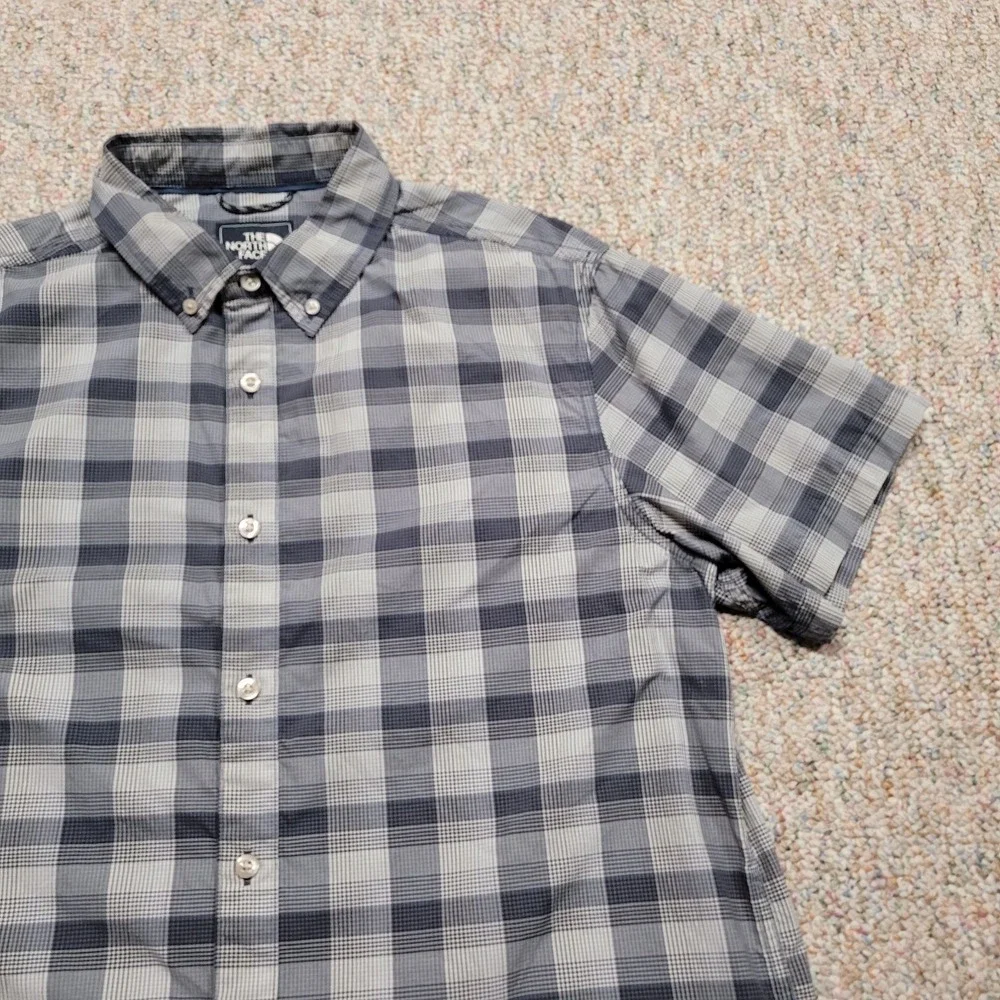 The North Face Shirt Mens Large Grey Plaid Button Down Long Sleeve Campin Hiking
